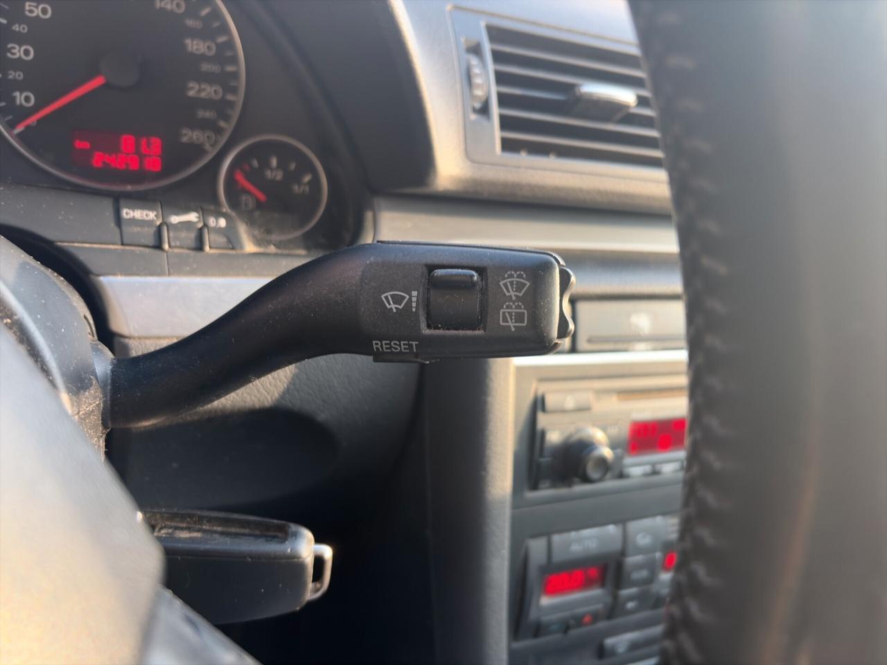 Audi A4 2.0 16V TDI Avant