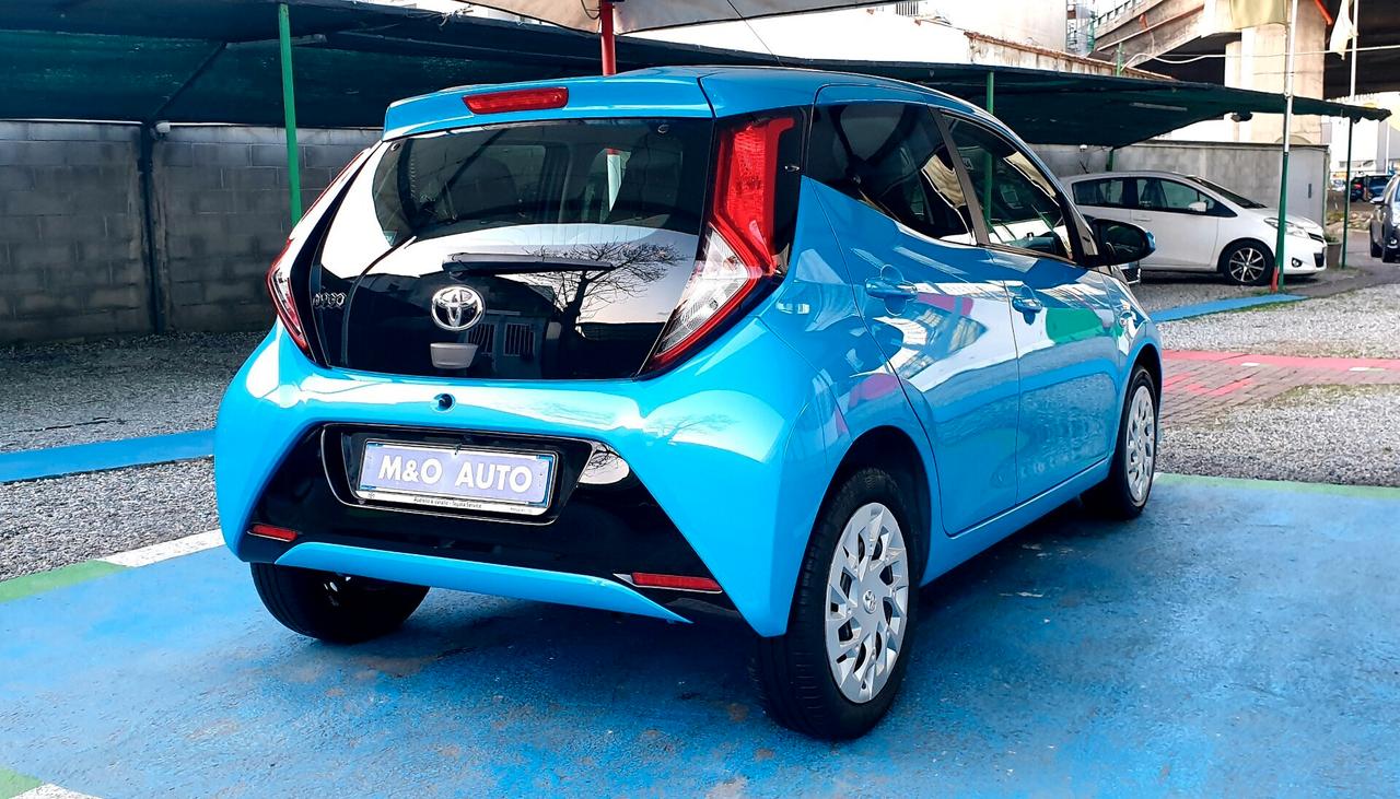 TOYOTA AYGO 1.0 BENZINA ANNO 2019 OK NEOPATENTATI E/6