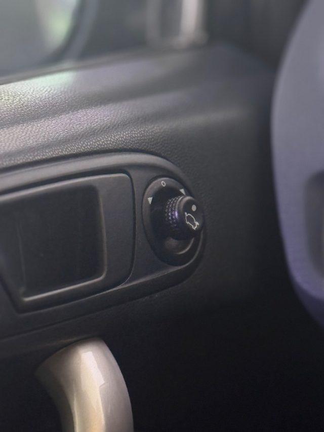 FORD Fiesta 1.6 TDCi 95 CV 5p. Titanium