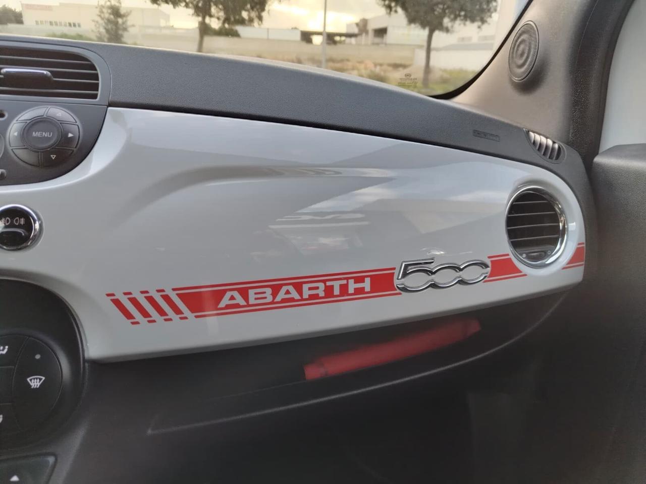 Abarth 595 1.4 Turbo T-Jet 140 CV