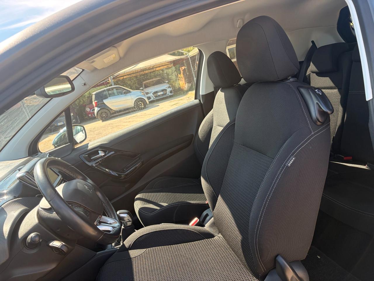 PEUGEOT 208 ALLURE 1.6 BLUEHDI 75CV 56000 KM ANNO 2016