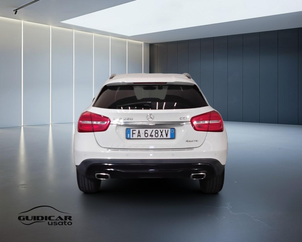 Mercedes-Benz GLA-X156 2014 - GLA 220 d (cdi) Sport 4matic 170cv auto