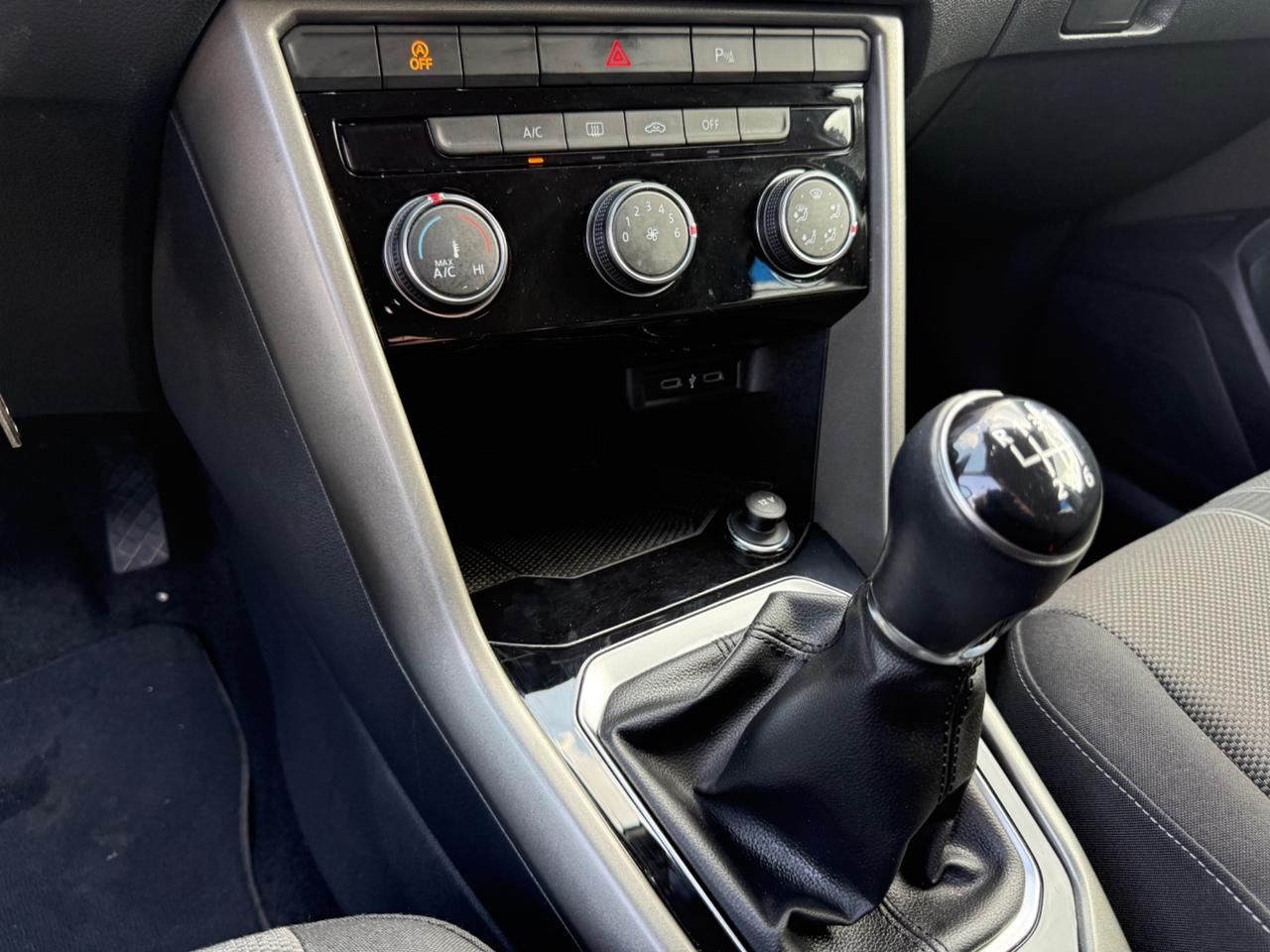 Volkswagen T-Roc 1.0 TSI Style OK NEOPATENTATI