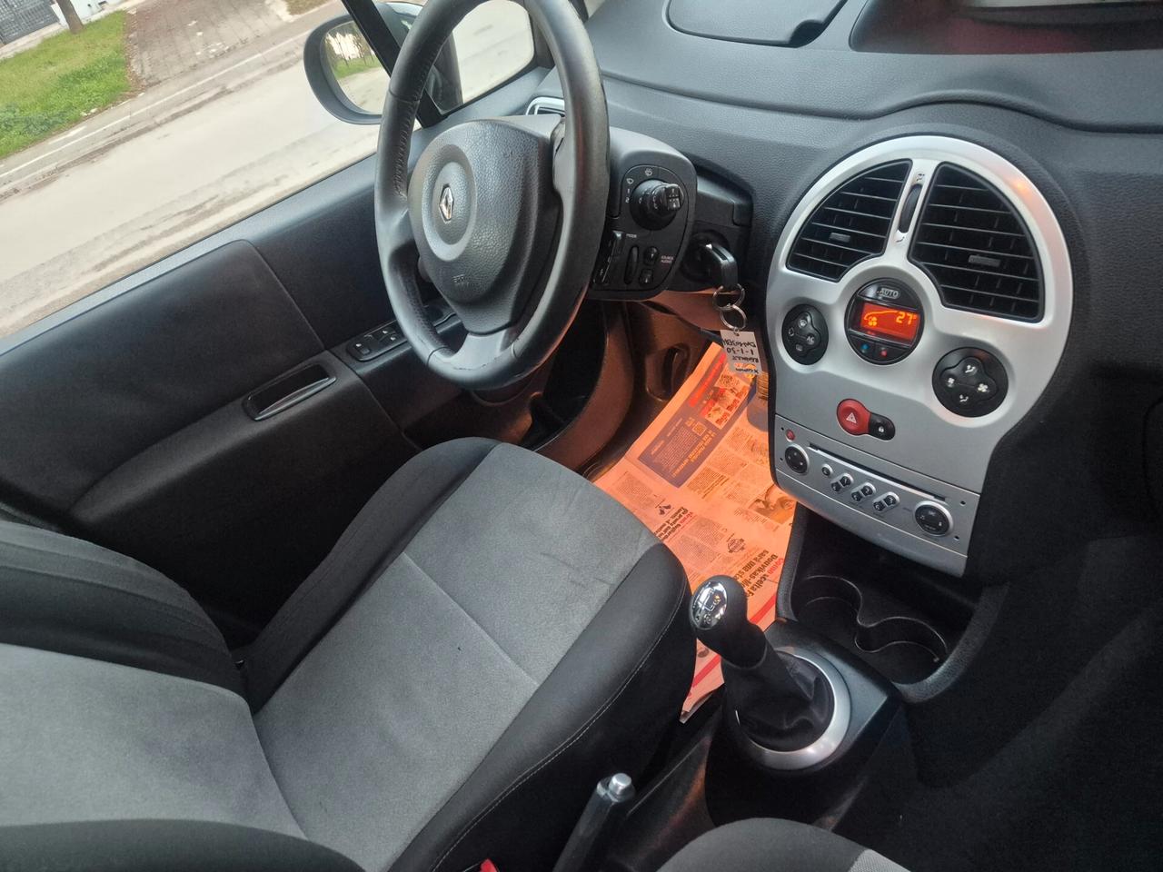 Renault Modus Grand 1.5 dCi 85CV Dynamique