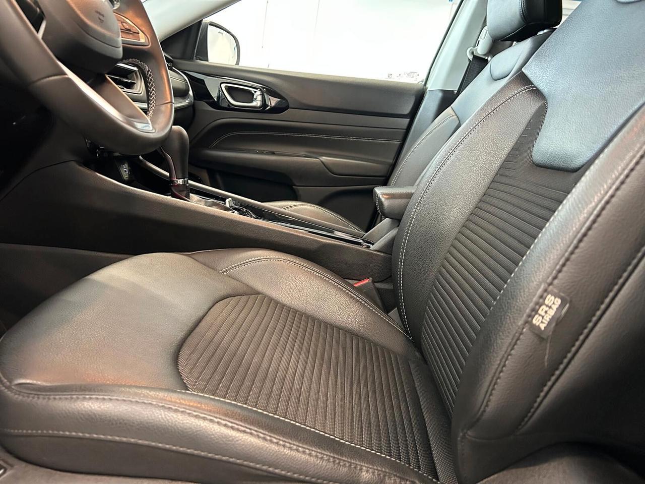 Jeep Compass LIMITED 1.3 Turbo T4 PHEV AT6 4xe SPOTICAR
