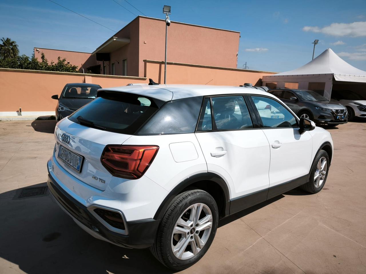 Audi Q2 30 TDI Business