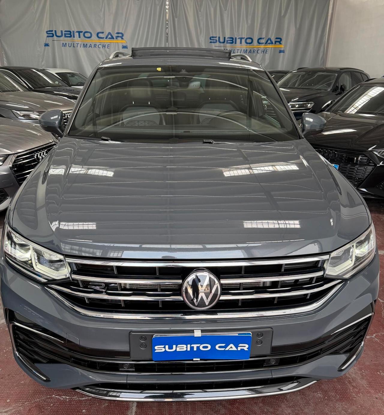 Volkswagen Tiguan 2.0 TDI 200 CV SCR DSG 4MOTION R-Line TETTO APRIBILE