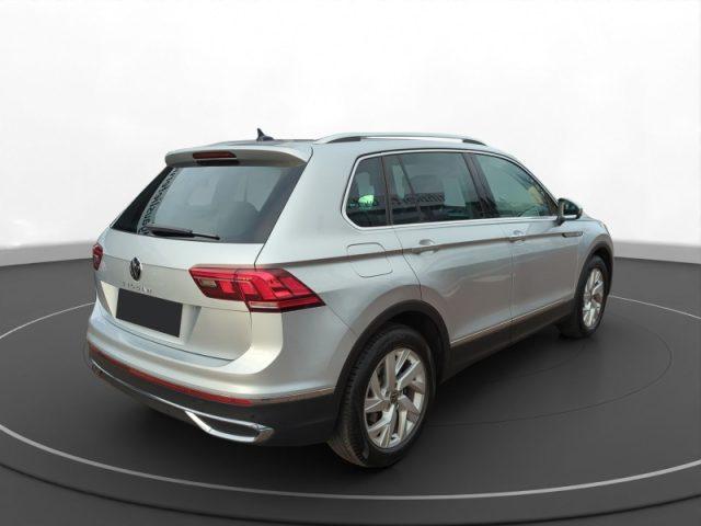 VOLKSWAGEN Tiguan 2.0 TDI 150 CV SCR DSG Elegance