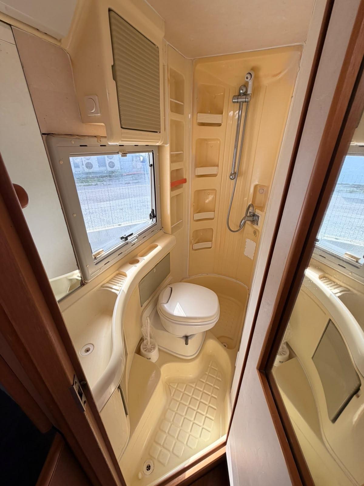 Fiat Ducato Semintegrale Camper Cipro 35