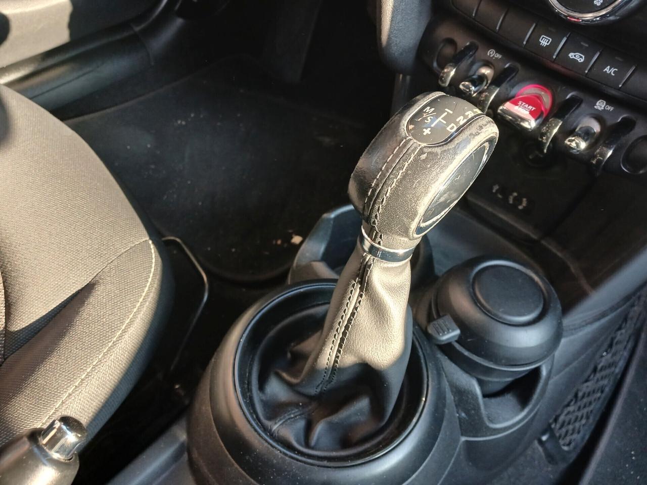 Mini 1.5 Cooper D 5 porte AUTOMATICO