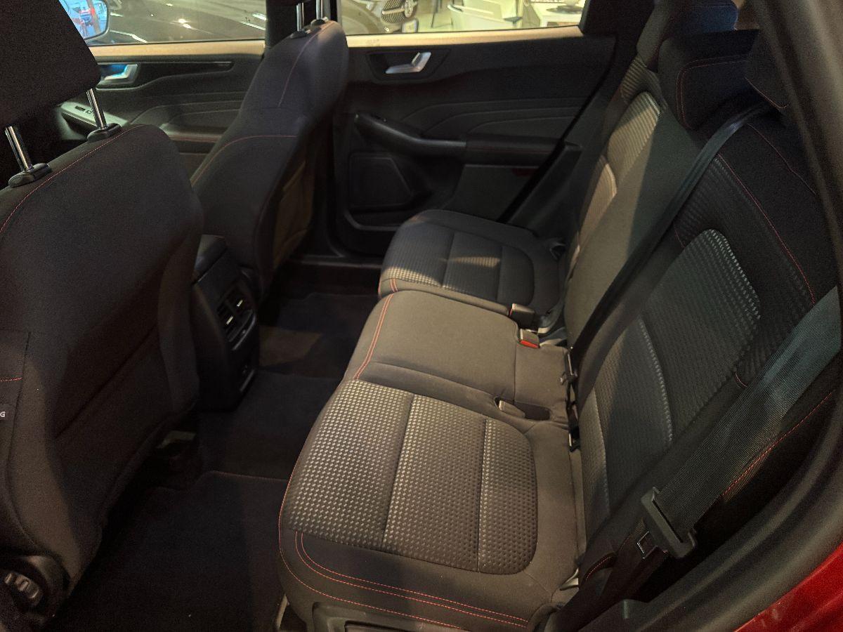 FORD Kuga 1.5 TDCI 120 CV ST-Line 60.000 Km