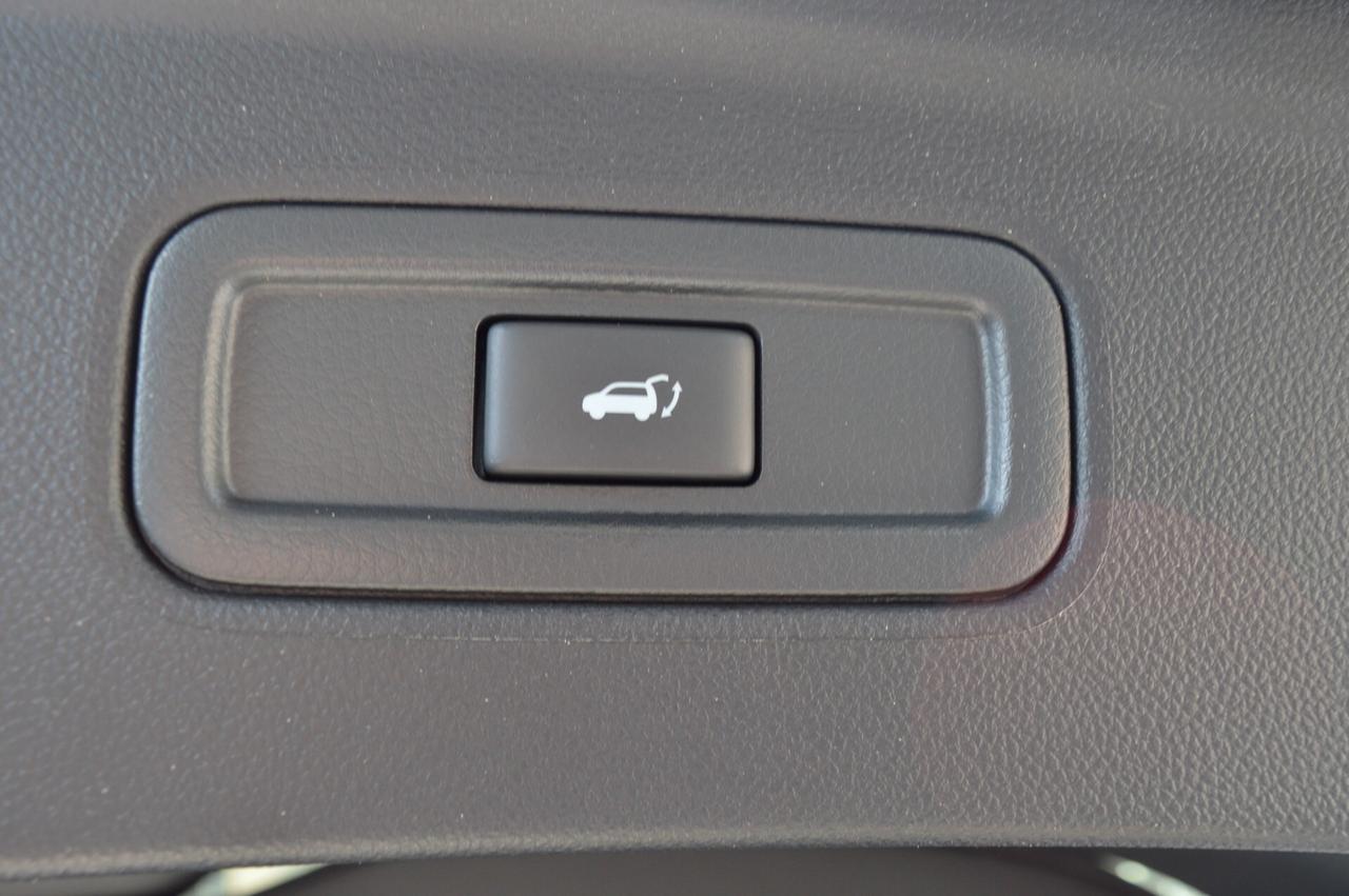 Infiniti QX70 3.0 diesel V6 AT S Premium