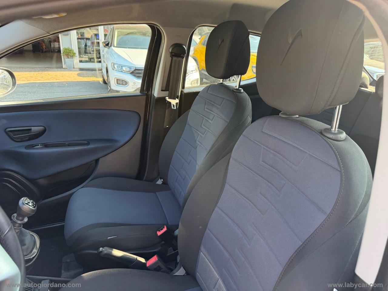 LANCIA Ypsilon 1.0 FireFly 5p.S&S Hyb. Platino