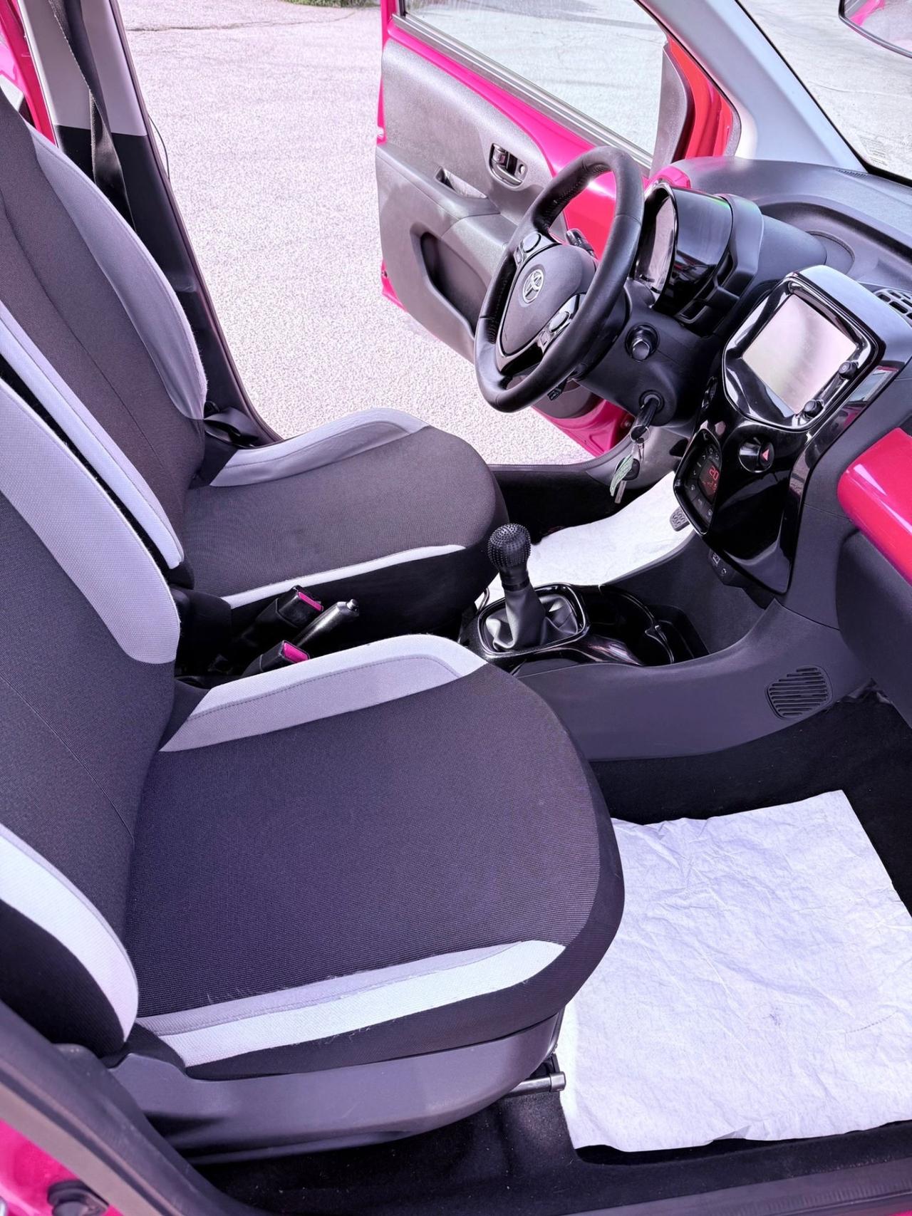 Toyota Aygo 1.0 VVT-i 69 CV 5 porte Ok neopatentati