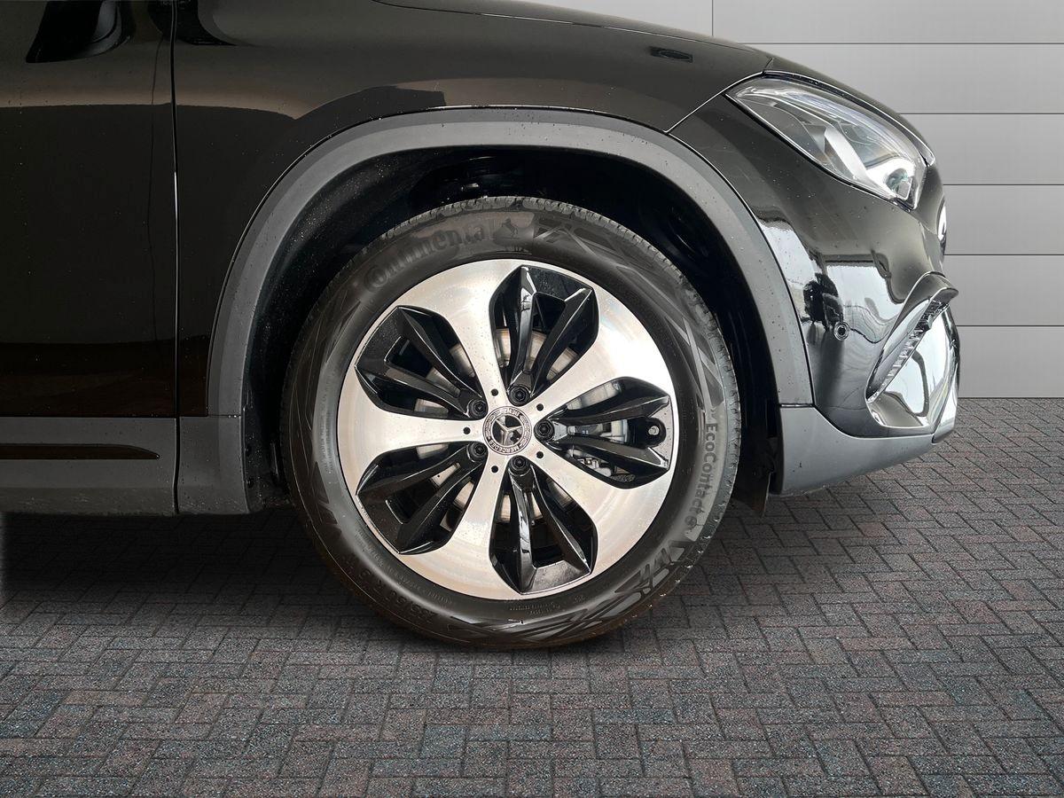 Mercedes-Benz GLA 200 d automatic