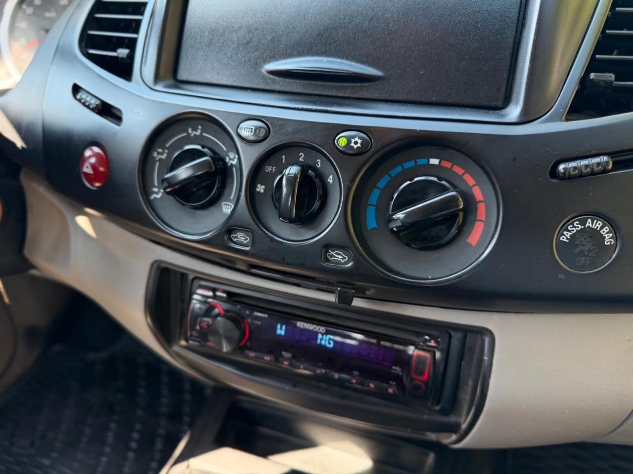 Mitsubishi L200 °Invite°Doppia Cabina°4x4 CLIMA