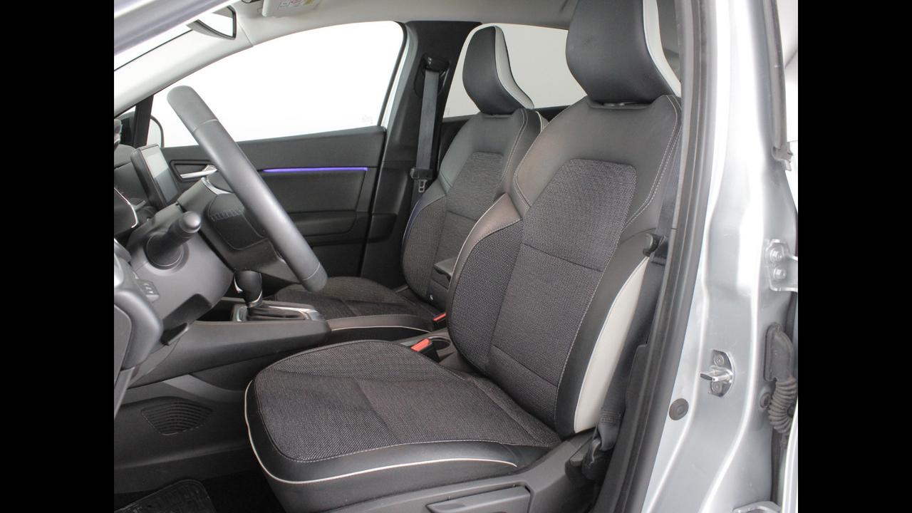RENAULT Captur II 2019 - Captur 1.6 E-Tech hybrid Intens 145cv auto