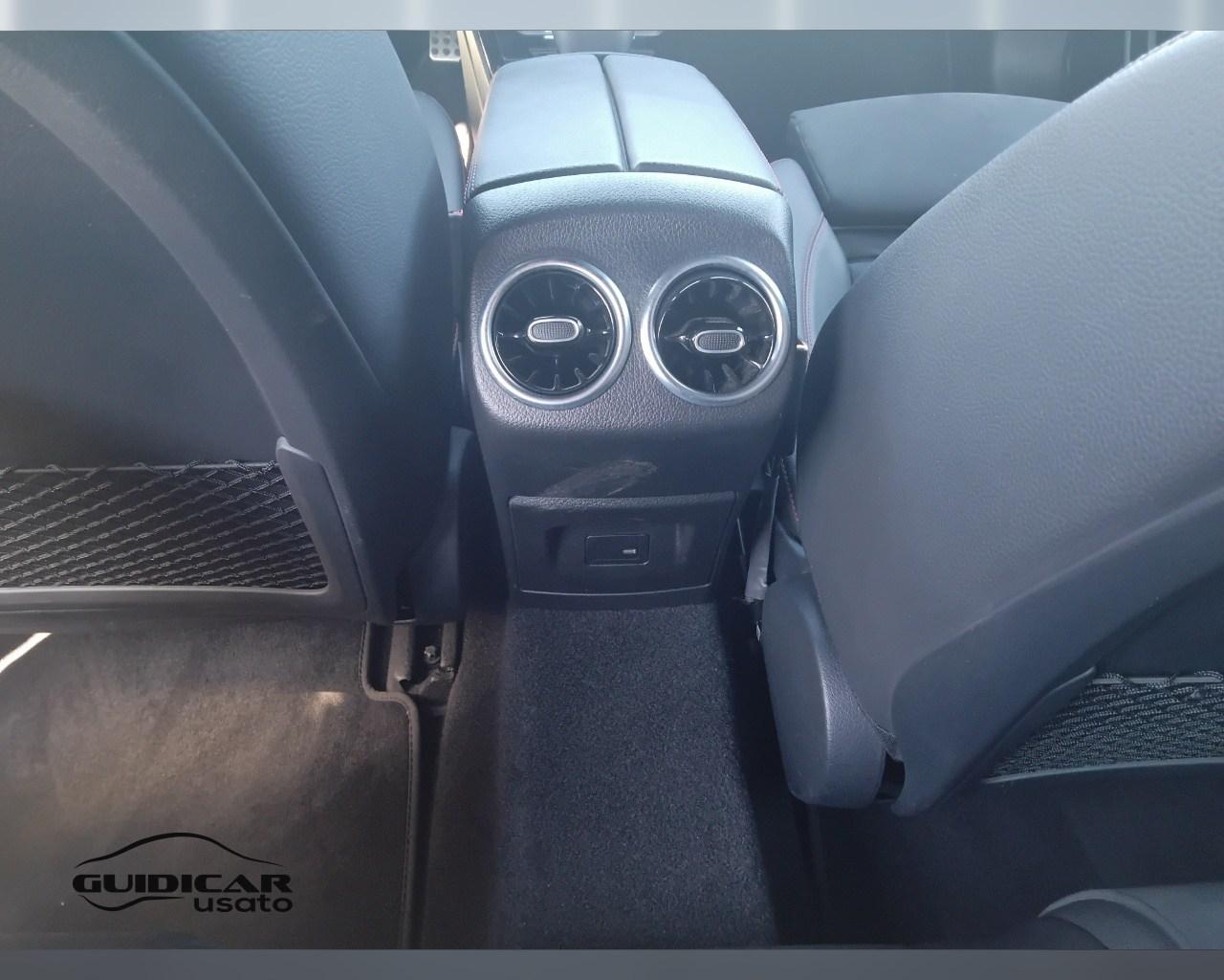 Mercedes-Benz Classe A - W177 2018 - A 200 d Premium auto