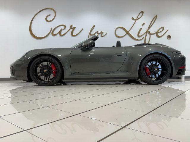 PORSCHE 992 Carrera 4 GTS Cabriolet