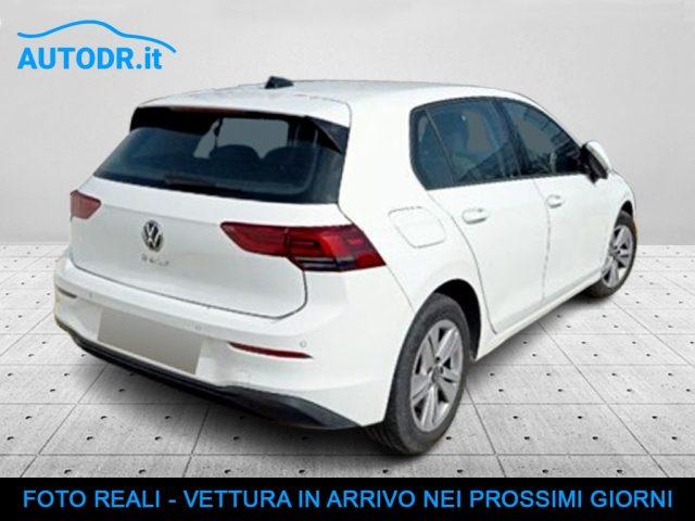 VOLKSWAGEN Golf 1.5 TGI 130cv DSG Life VIRTUAL CARPLAY ACC KM CERT