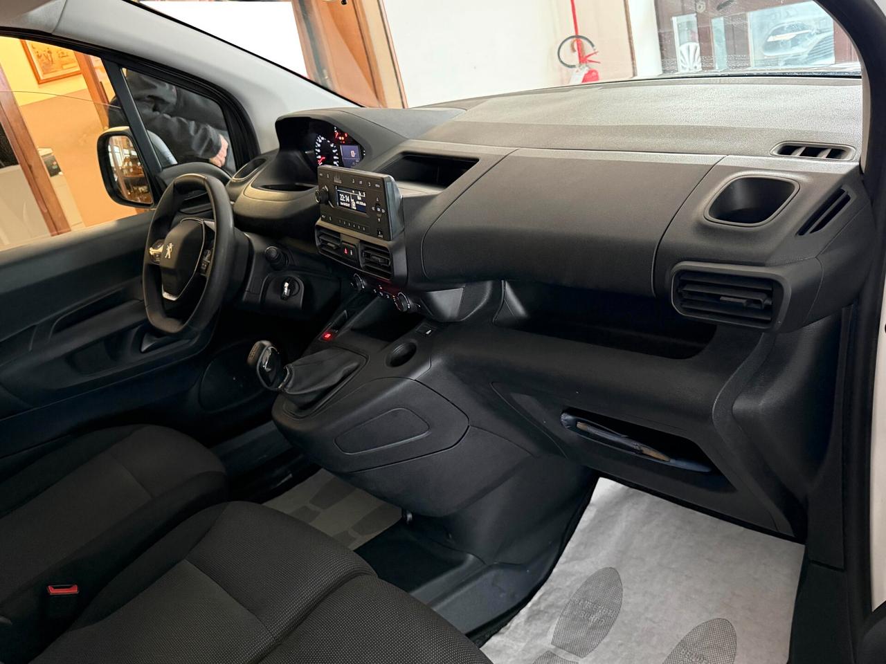 Peugeot Partner 1.5 BLUEHDI 100 cv. PREMIUM (IVA Inclusa)