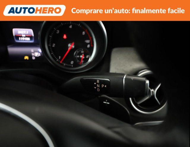 MERCEDES-BENZ GLA 200 d Automatic Sport