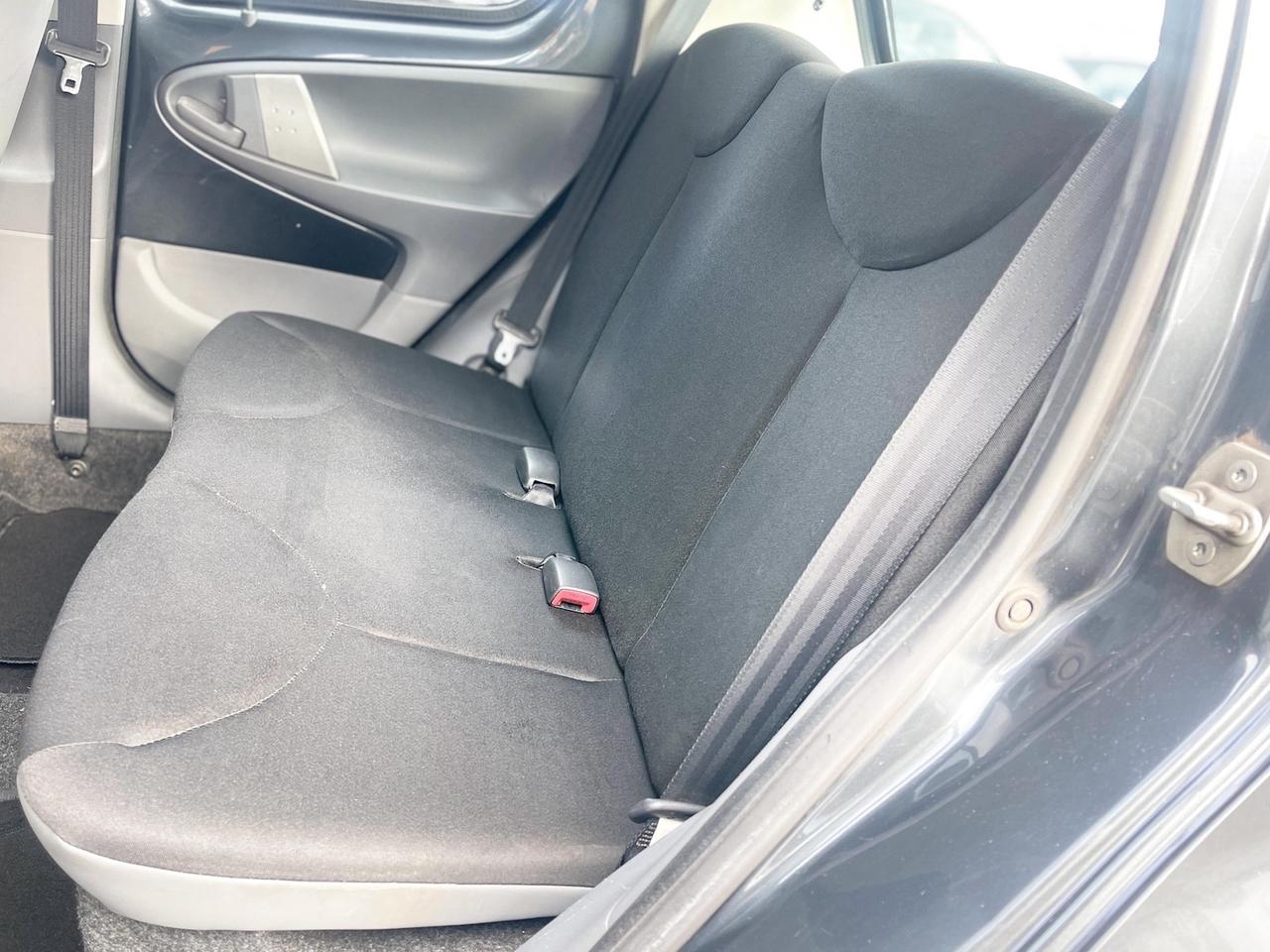 Toyota Aygo 1.0 Benzina 68CV E5 Neo - 2011