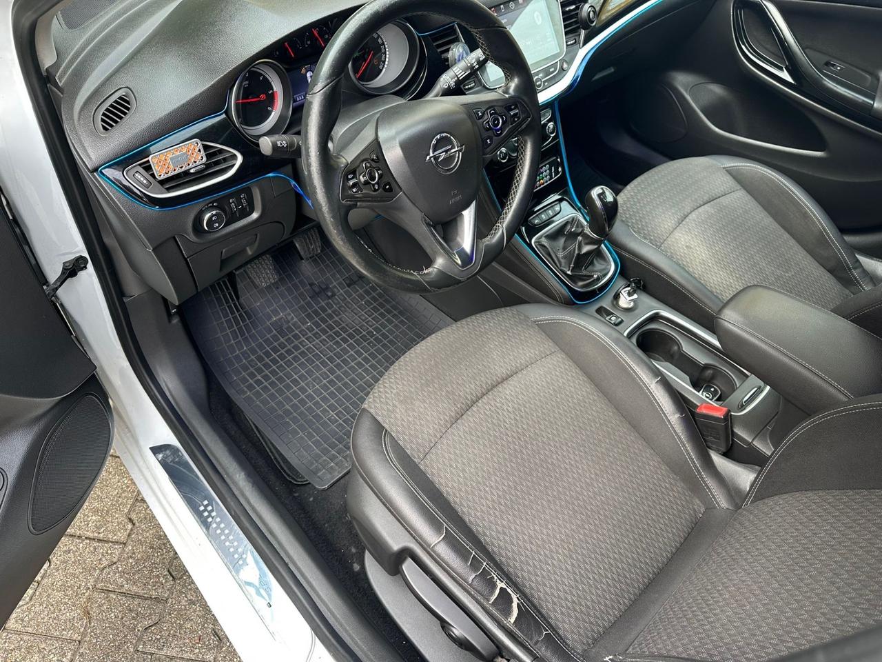 Opel Astra 1.6 BiTurbo CDTi Start&Stop Sports Tourer Innovation