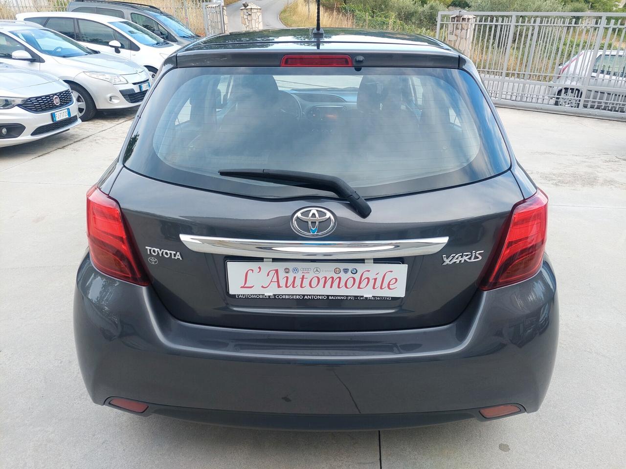 Toyota Yaris 1.0 5 porte 86.000KM