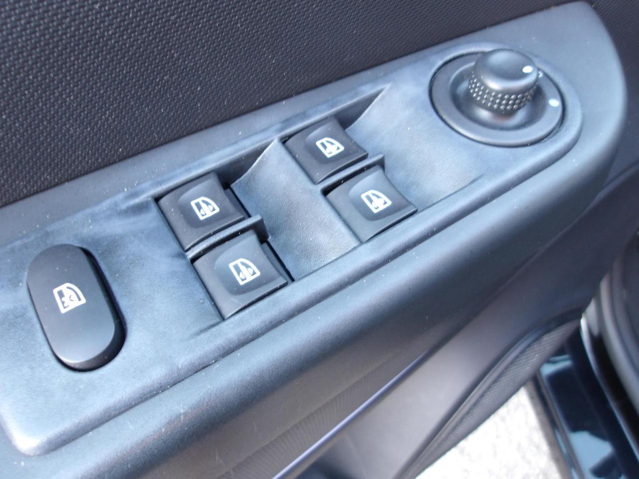 RENAULT CAPTUR 1.5 dci Iconic 90cv