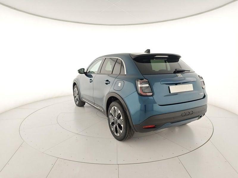 FIAT 600 Hybrid 110 CV DCT MHEV La Prima