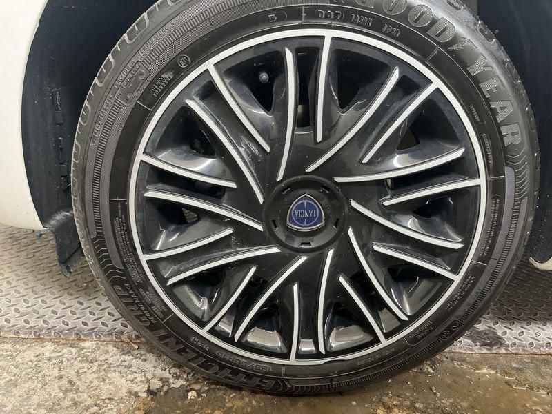 Lancia Ypsilon Ypsilon 1.2 Gold s&s 69cv my19 GPL