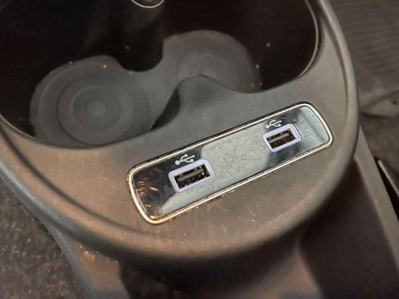 FIAT 500C Hybrid 1.0 70cv Ibrido Club