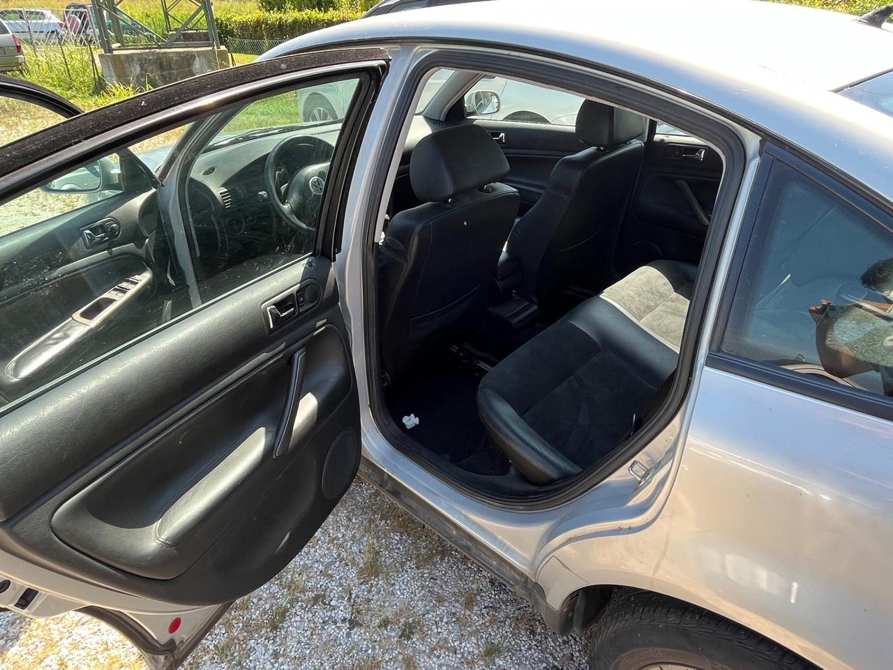 Volkswagen Passat 1.9 TDI/110 CV cat Comfortline