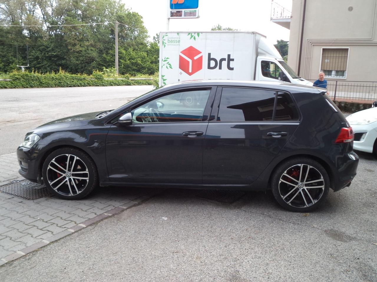 Volkswagen Golf 7 1.2 TSI 5p. Comfortline CERCHI DA 18 VETRI OSCURATI