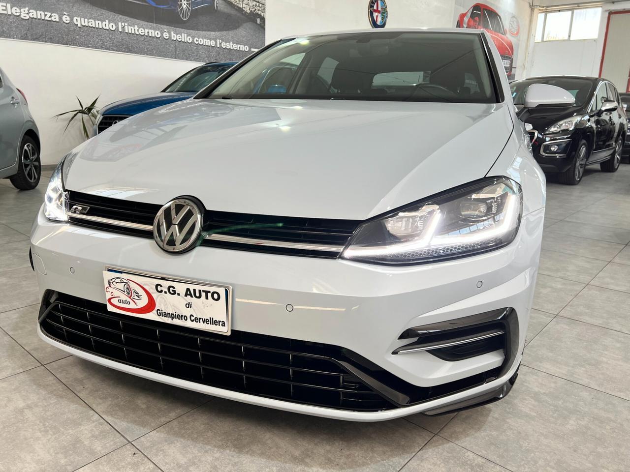 Volkswagen Golf 1.6 Tdi R-Line Dsg 115 cv 2017