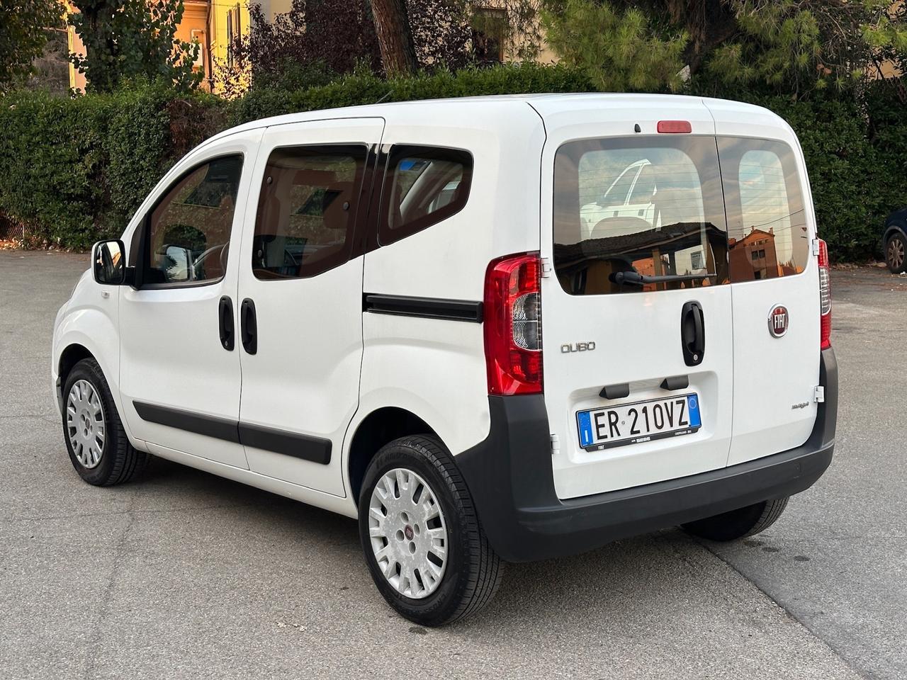 Fiat Qubo 1.3 MJT 95 CV Trekking solo 120mila km