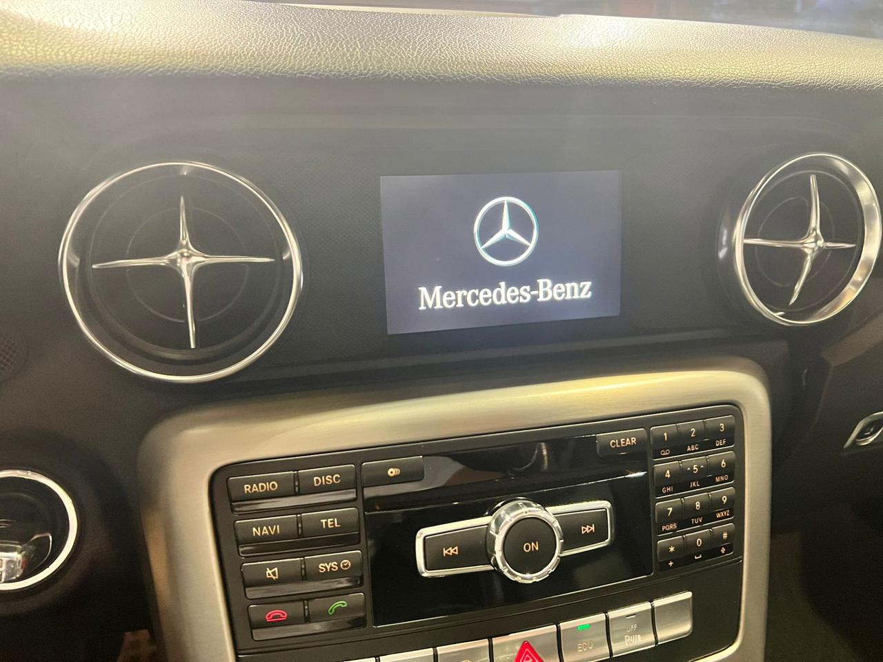 Mercedes-benz SLK 200