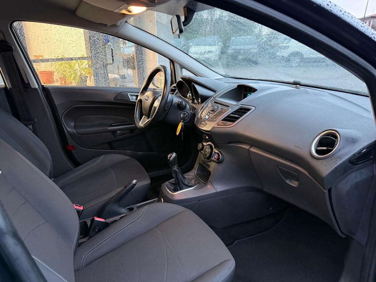 Ford Fiesta 1.4 Gpl Neopatentati