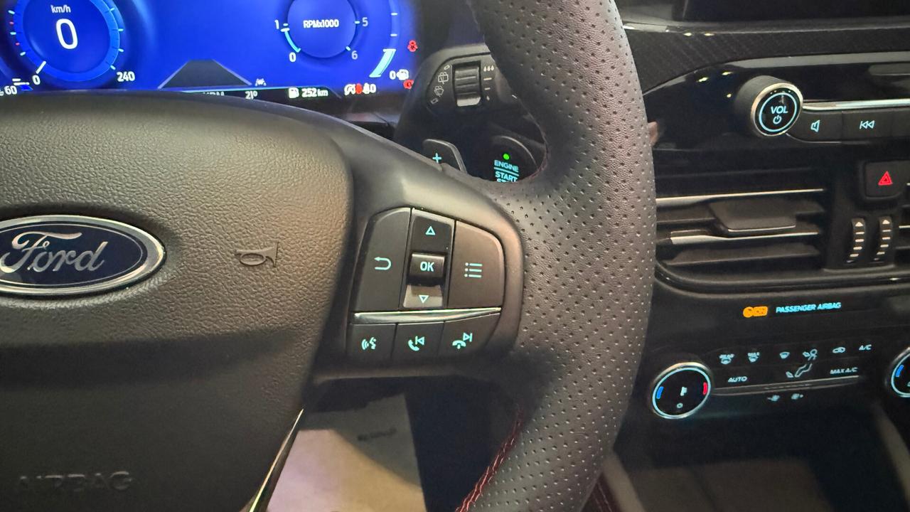 FORD KUGA 2.0 TDCI AUTOMATICA ST LINE