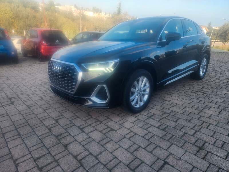 Audi Q3 Sportback 1.5 TFSI S-Line S-Tronic