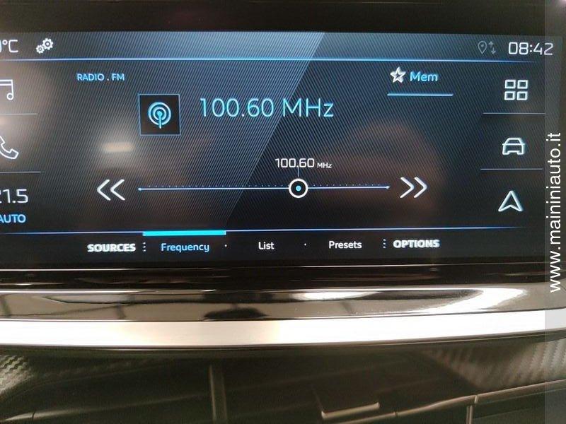 Peugeot 2008 1.2 100cv Style + Car Play