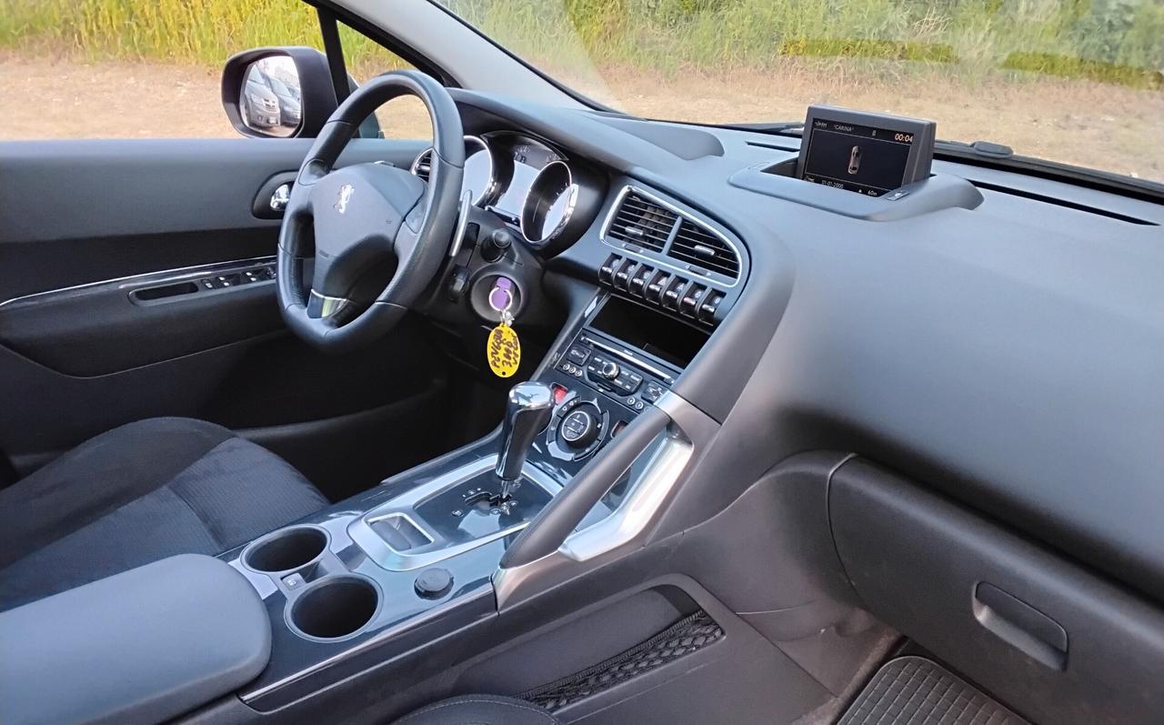 Peugeot 3008 1.6 HDi 112CV cambio robotizzato Premium