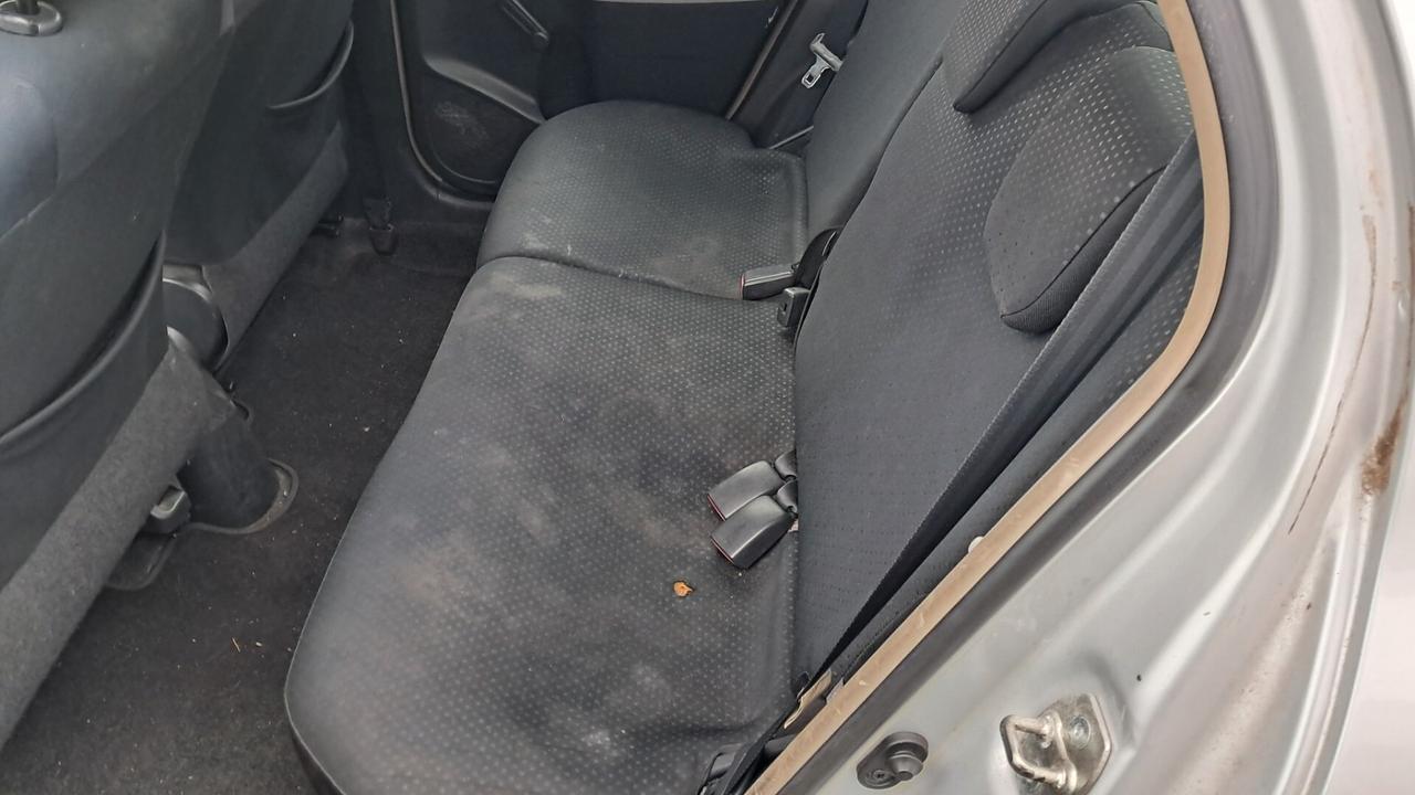 Toyota Yaris 1.0 5 porte Sol GPL xCommercianti