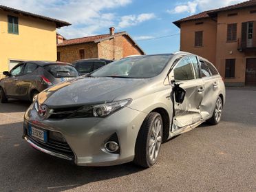 Toyota Auris Touring Sports 1.8 Hybrid Lounge
