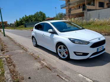 Ford Focus 1.5 TDCi 120 CV Start&Stop ST Line