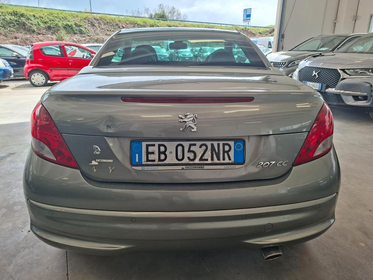 Peugeot 207 1.6 BENZINA / CABRIO / DA NEOPATENTATI