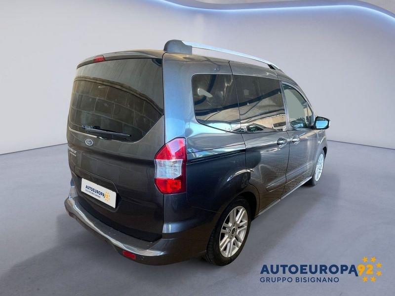 Ford Tourneo Courier 1.5 TDCI 75CV Titanium