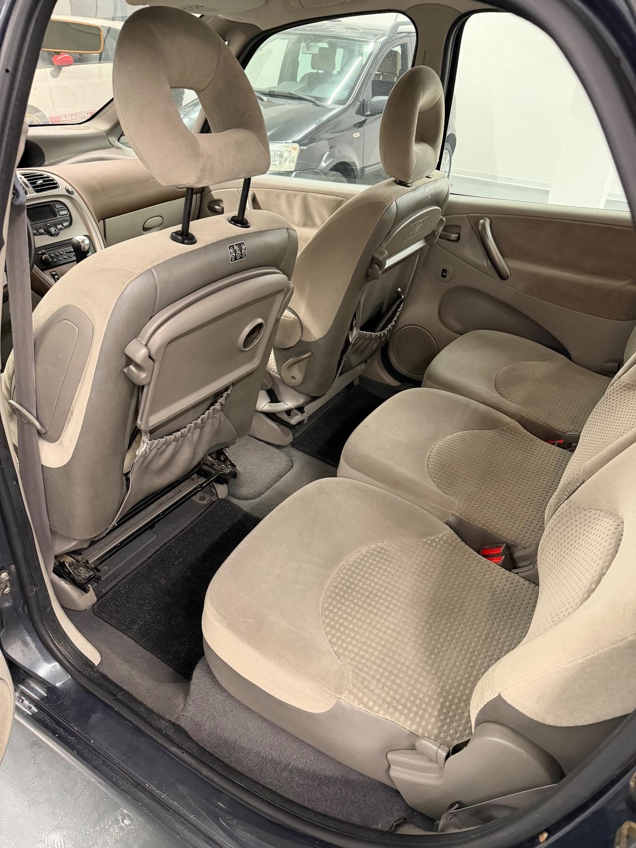 Citroen Xsara Picasso 2.0 16V aut. Exclusive