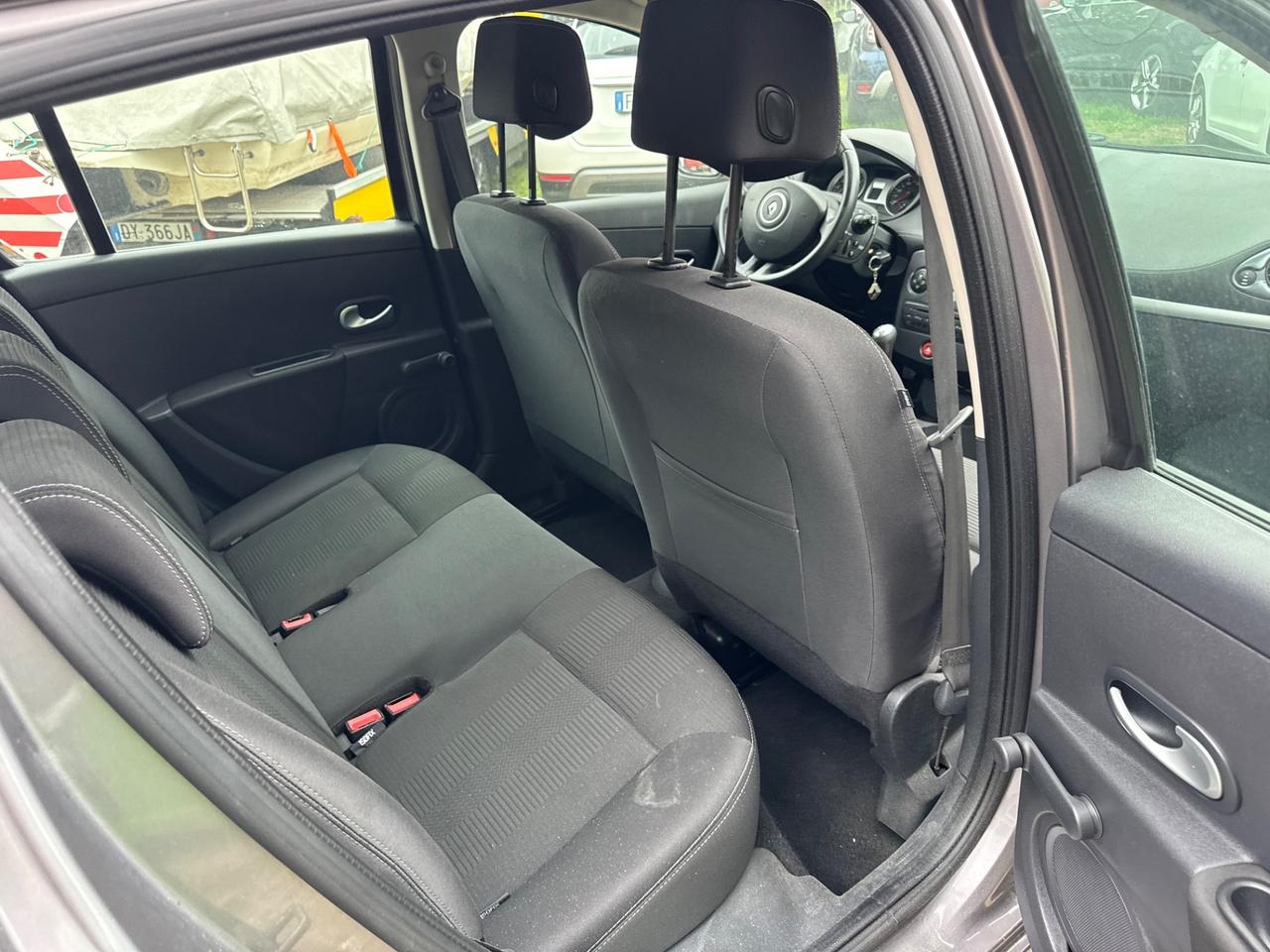 Renault Clio 1.2 16V 5 p neopatentato